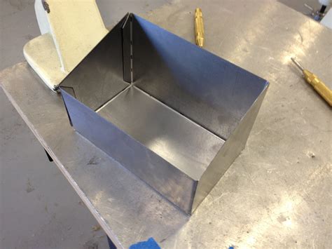 how to fold sheet metal box